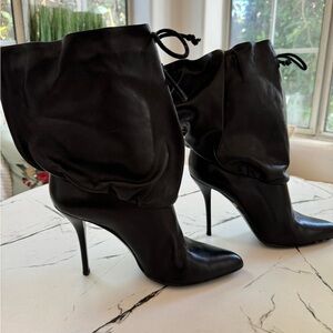 Helmet Lang Wide Calf Drawstring Heeled Boot